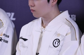 TheShy焦点对战，Rookie与70激战巴黎圣日耳曼分钟，最后时刻胜出胜负难料！