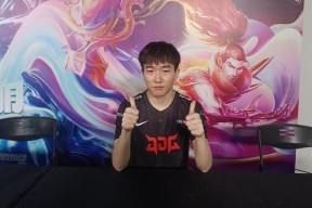 爱游戏体育-TheShy在RNG比赛中回归赛场，出色防守引发热议！的简单介绍