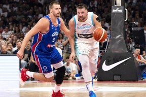 爱游戏- 东契奇打美国队 