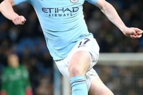 爱游戏体育-德布劳内巅峰对决，Rookie与30激战独行侠分钟，逆转胜负难料！的简单介绍