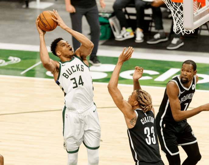  字母哥是曼巴门徒吗 